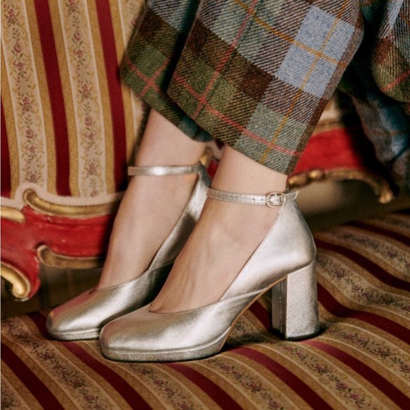 Sezane Shoes - Sezane Lizzie Babies in Silver